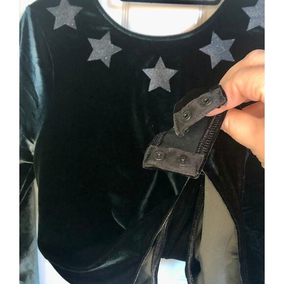 Victoria's Secret Sport Size Large Green Velvet Thong Bodysuit Glitter Stars - Picture 6 of 7